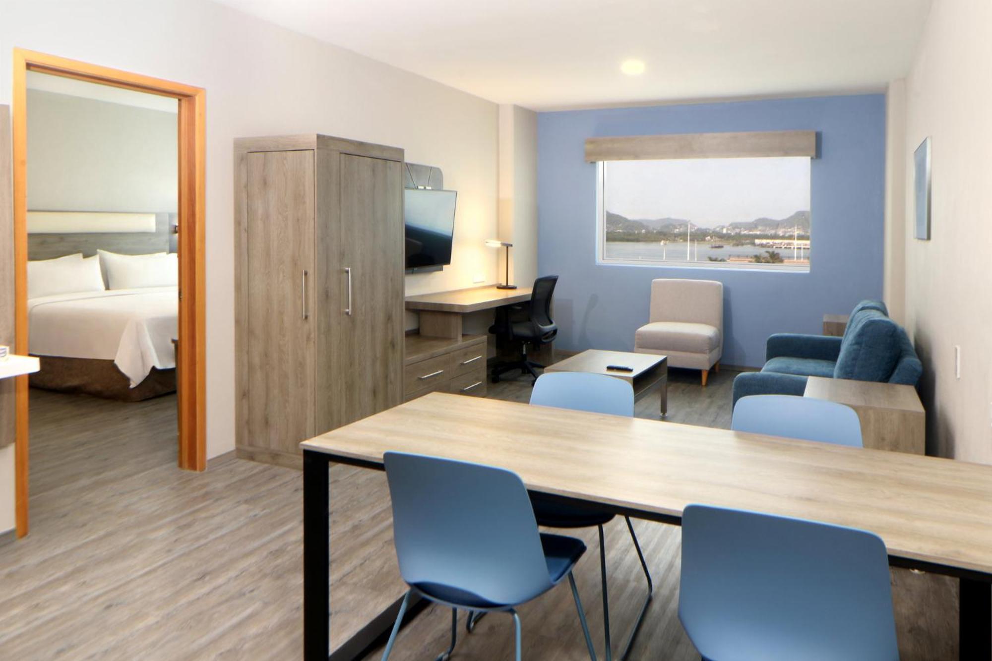 Holiday Inn Express Manzanillo By Ihg Kültér fotó