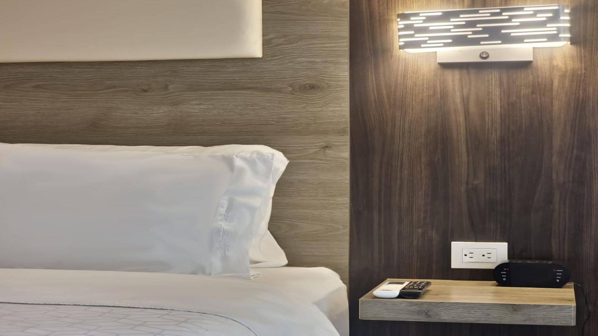 Holiday Inn Express Manzanillo By Ihg Kültér fotó