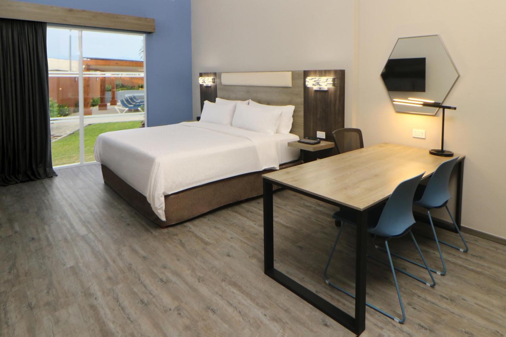 Holiday Inn Express Manzanillo By Ihg Kültér fotó