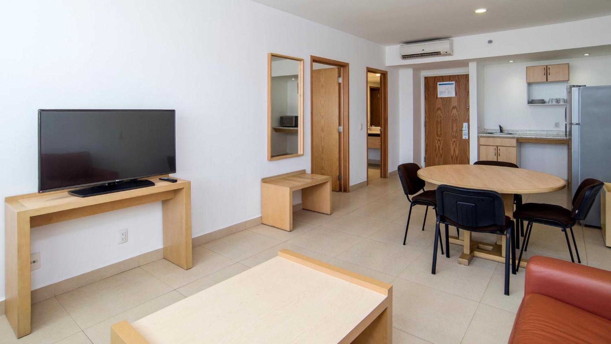 Holiday Inn Express Manzanillo By Ihg Kültér fotó
