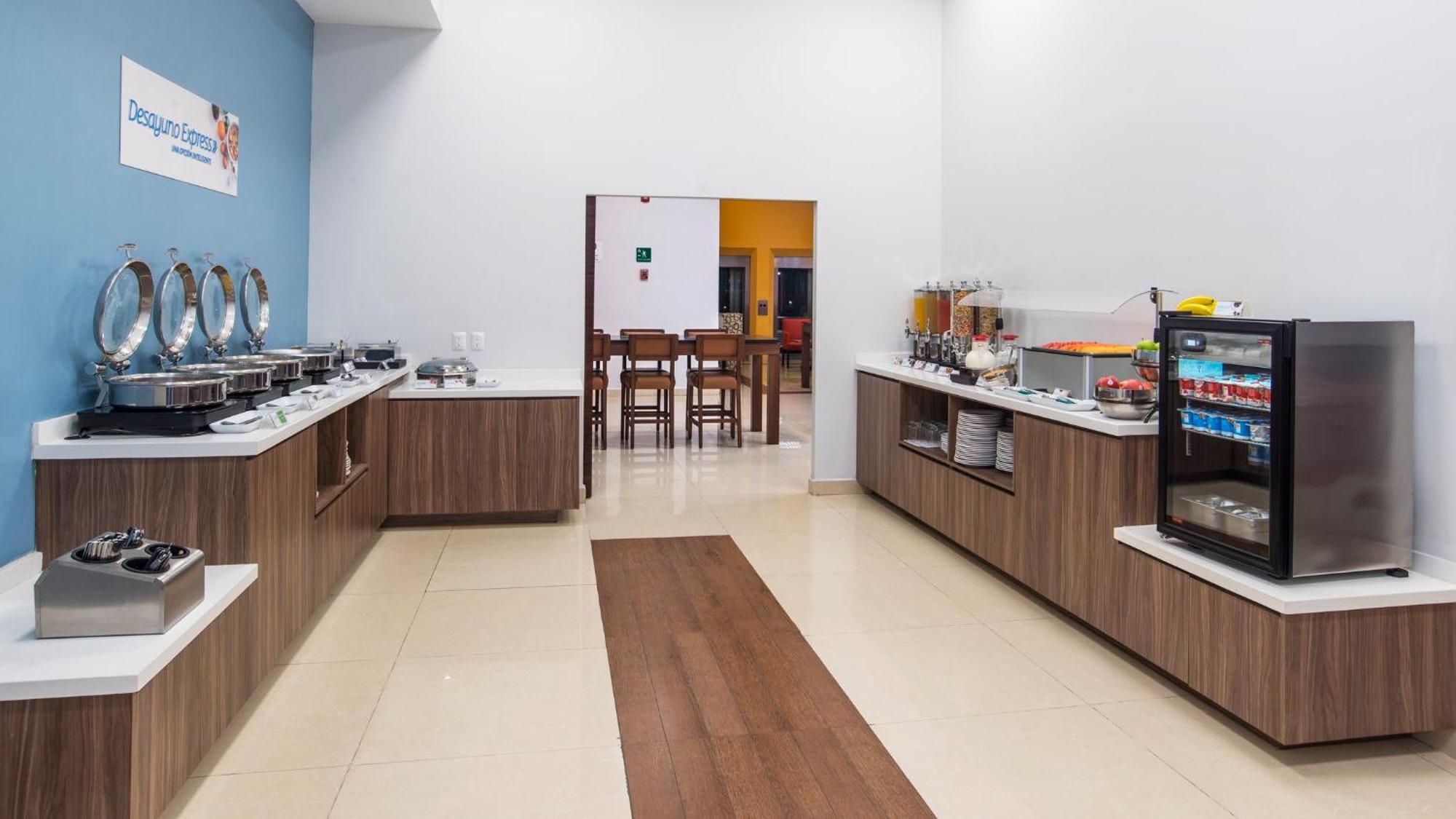 Holiday Inn Express Manzanillo By Ihg Kültér fotó