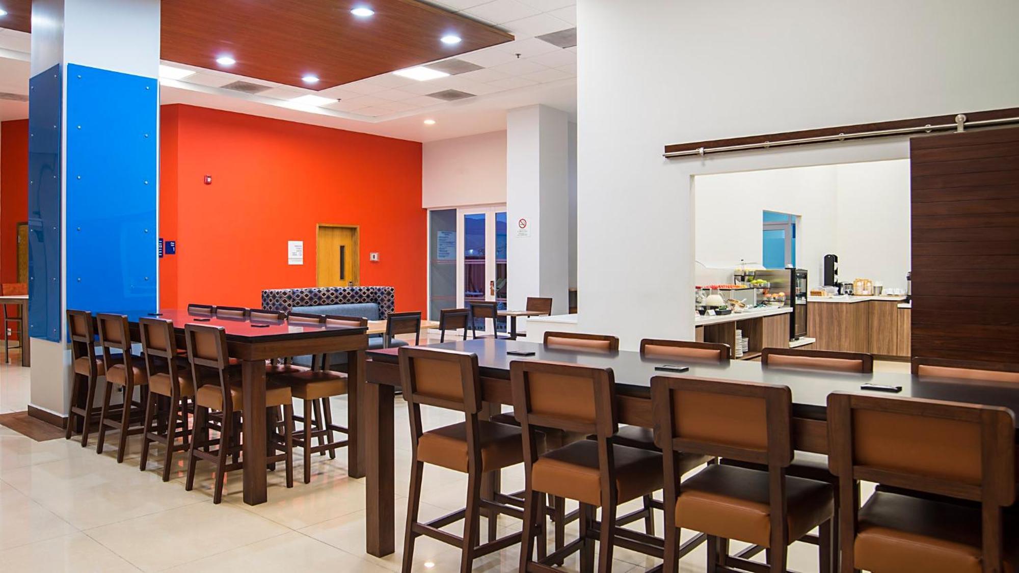 Holiday Inn Express Manzanillo By Ihg Kültér fotó